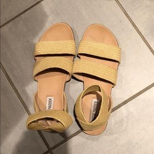 Steve Madden sandals